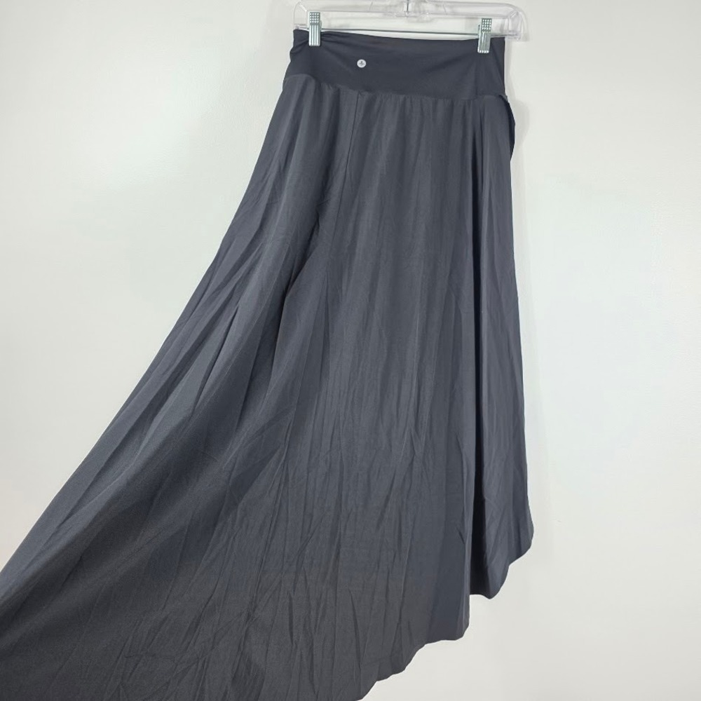 Halara High Waisted High-Low Skort with Built-in Shorts Black Resort Small NEW - Picture 4 of 8